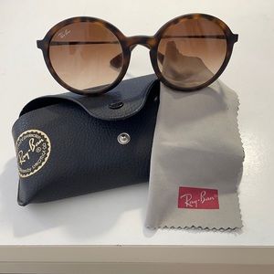 Ray Ban Tortoise Round Sunglasses RB4222